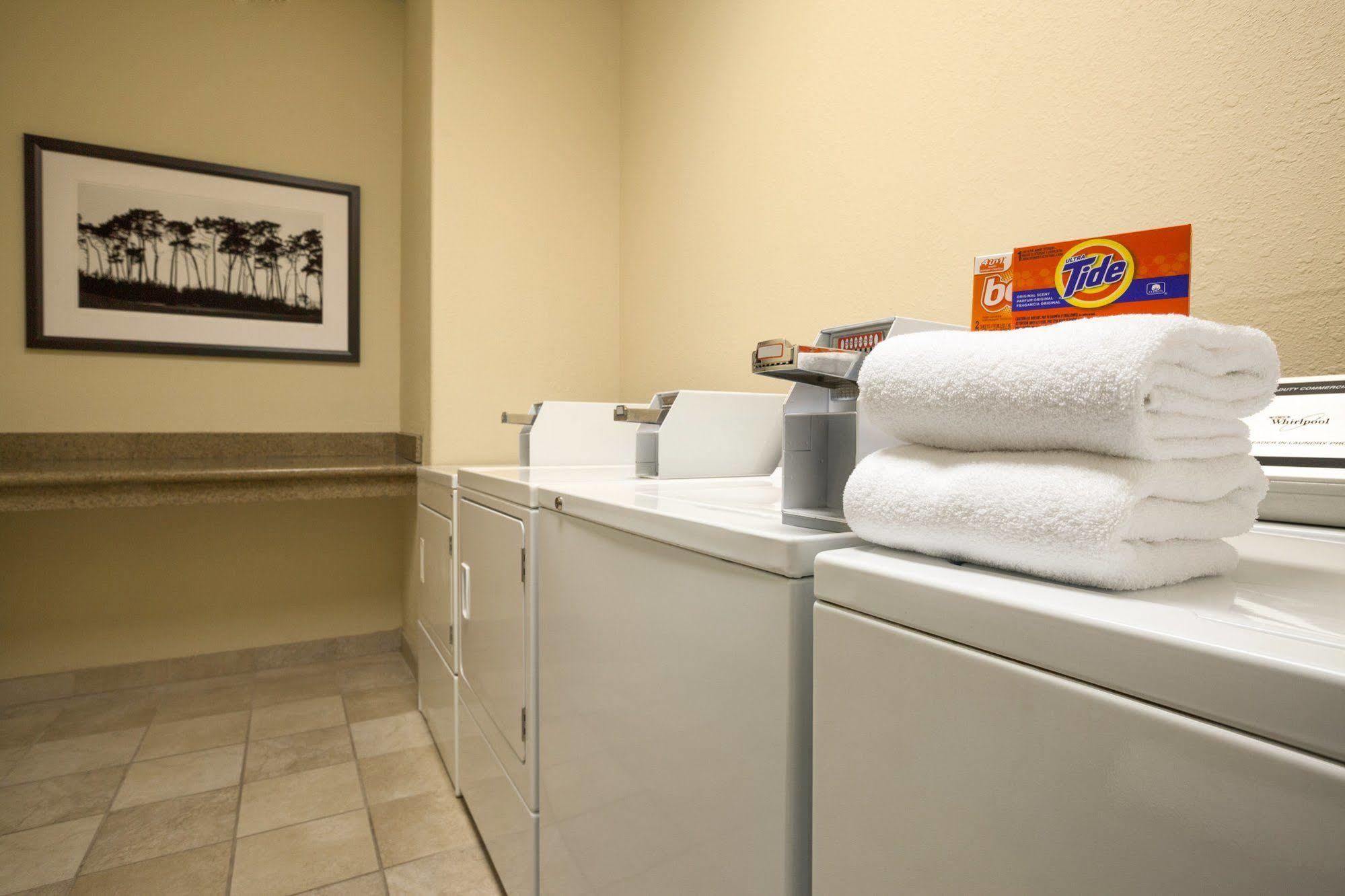 Country Inn & Suites By Radisson, Smithfield-Selma, Nc エクステリア 写真